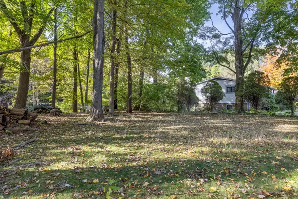 4931 Hillcrest ST, Michigan City, IN 46360