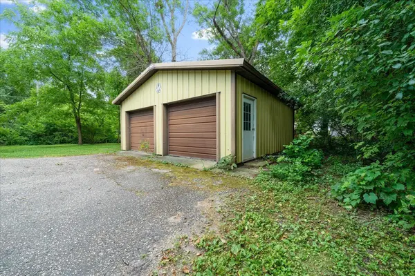 406 8th AVE E, Alexandria, MN 56308