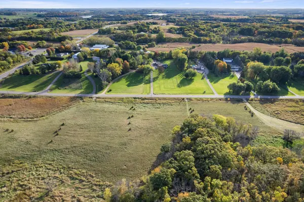 3075 Nelson RD, Independence, MN 55328