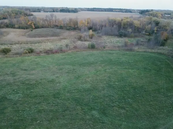 5540 381st Ave NW, Dalbo, MN 55017