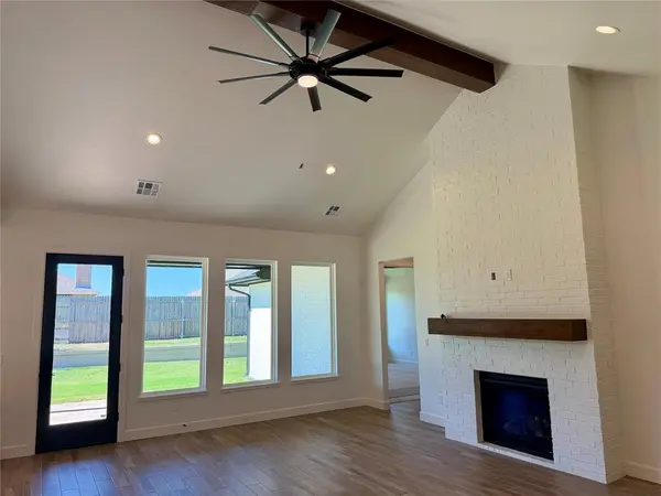 12813 Cobblestone Curve RD, Oklahoma City, OK 73142