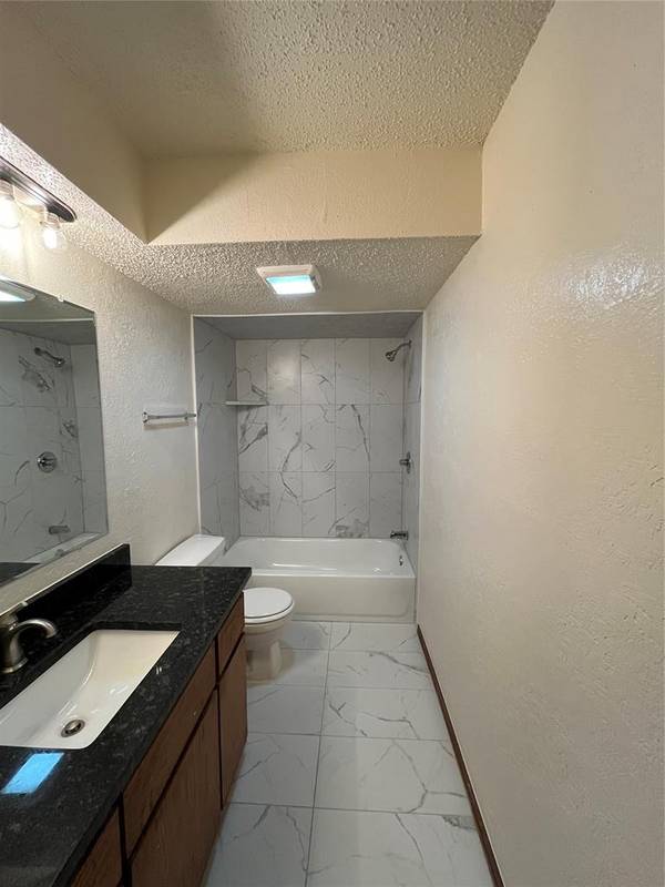 233 Chalmette DR #C, Norman, OK 73071