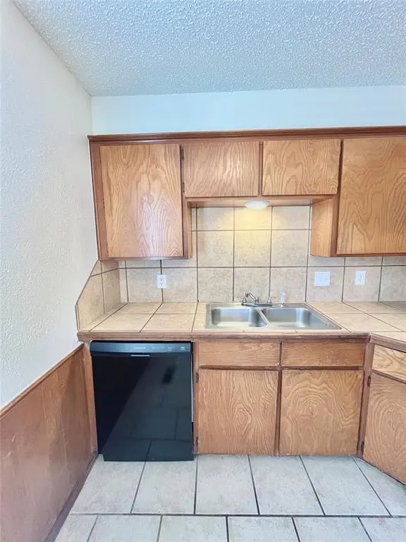233 Chalmette DR #C, Norman, OK 73071