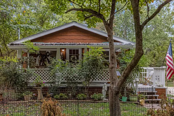 5000 Sawyer Road, Signal Mountain, TN 37377