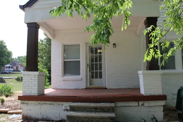 1236 W Commerce St #W, Lewisburg, TN 37091
