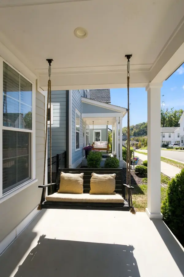 120 Stella Dr, Nashville, TN 37209