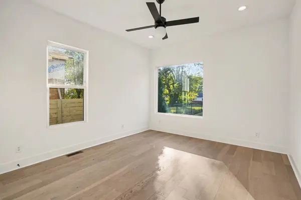 517 S 10th St, Nashville, TN 37206