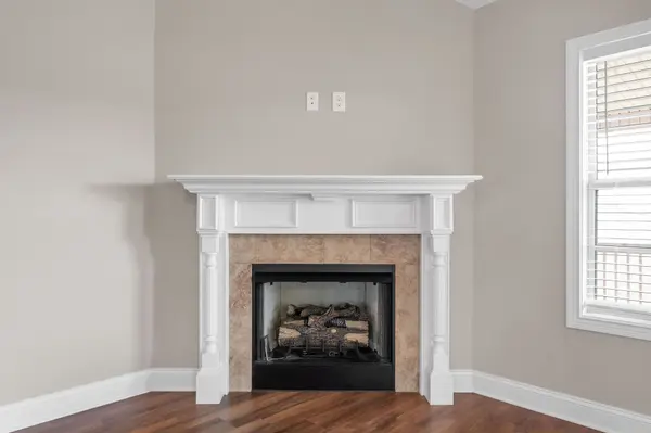291 Crisp Ct, Clarksville, TN 37042