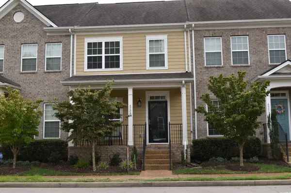 6729 Sunnywood Dr, Nashville, TN 37211