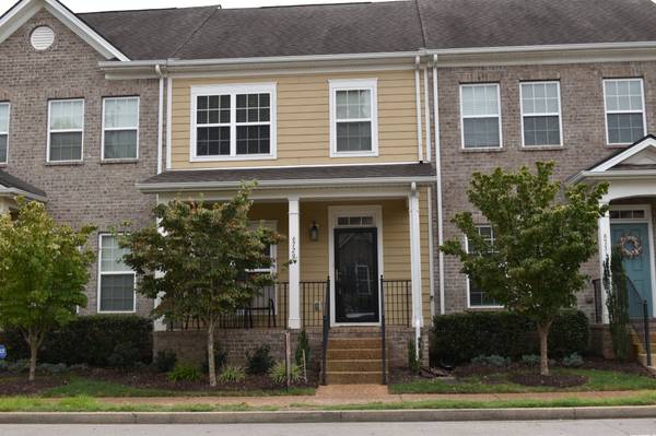 6729 Sunnywood Dr, Nashville, TN 37211