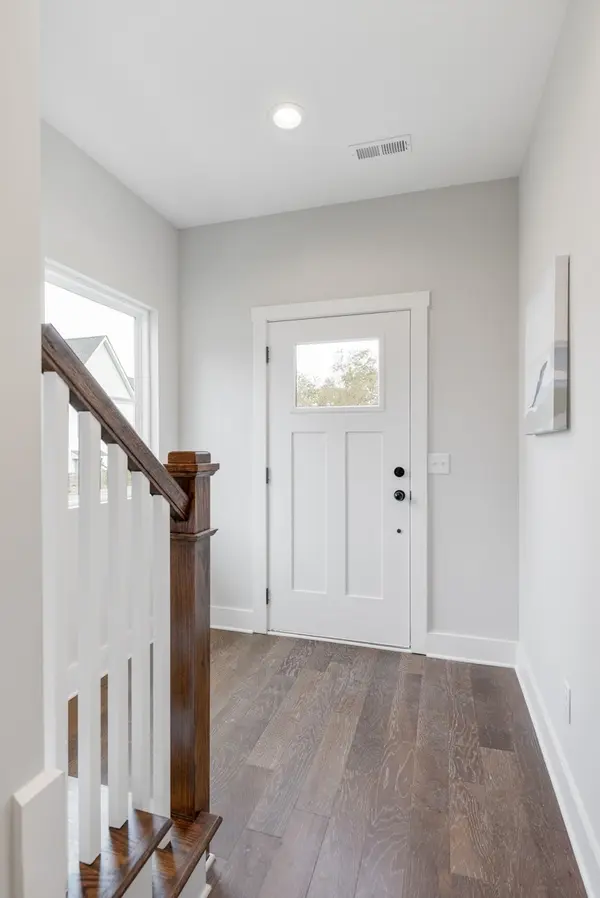 312 Becanni Ln, Nashville, TN 37209