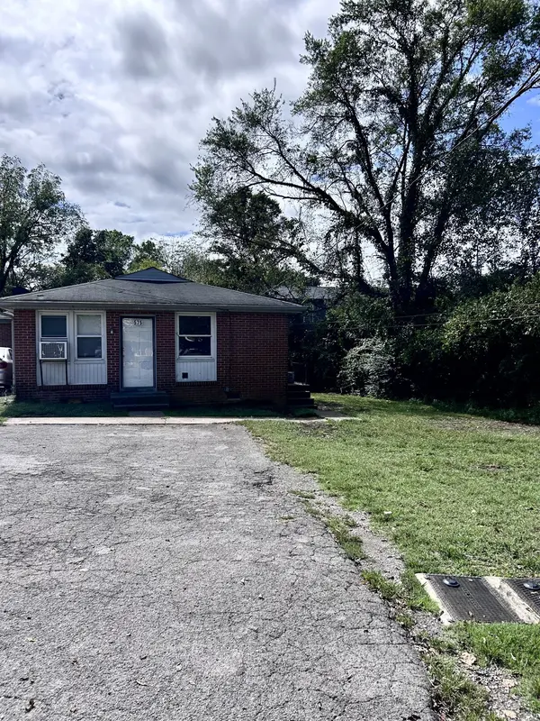 575 Annex Ct, Nashville, TN 37209