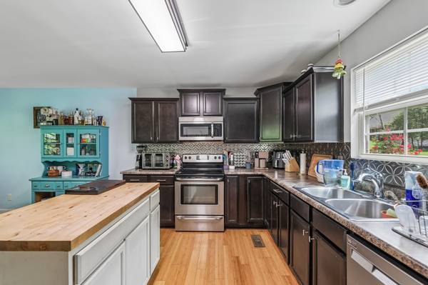 307 Shiloh Ln, Smithville, TN 37166