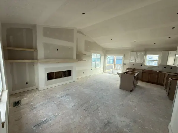 5049 N Toben Ct, Bel Aire, KS 67226-1341