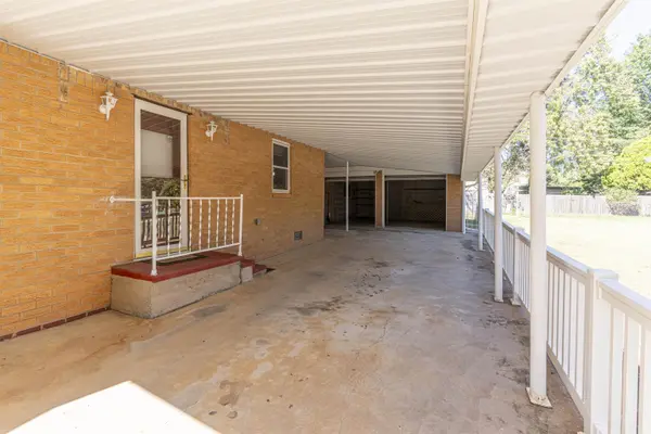 224 Greenway, Arkansas City, KS 67005