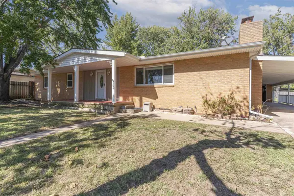 224 Greenway, Arkansas City, KS 67005