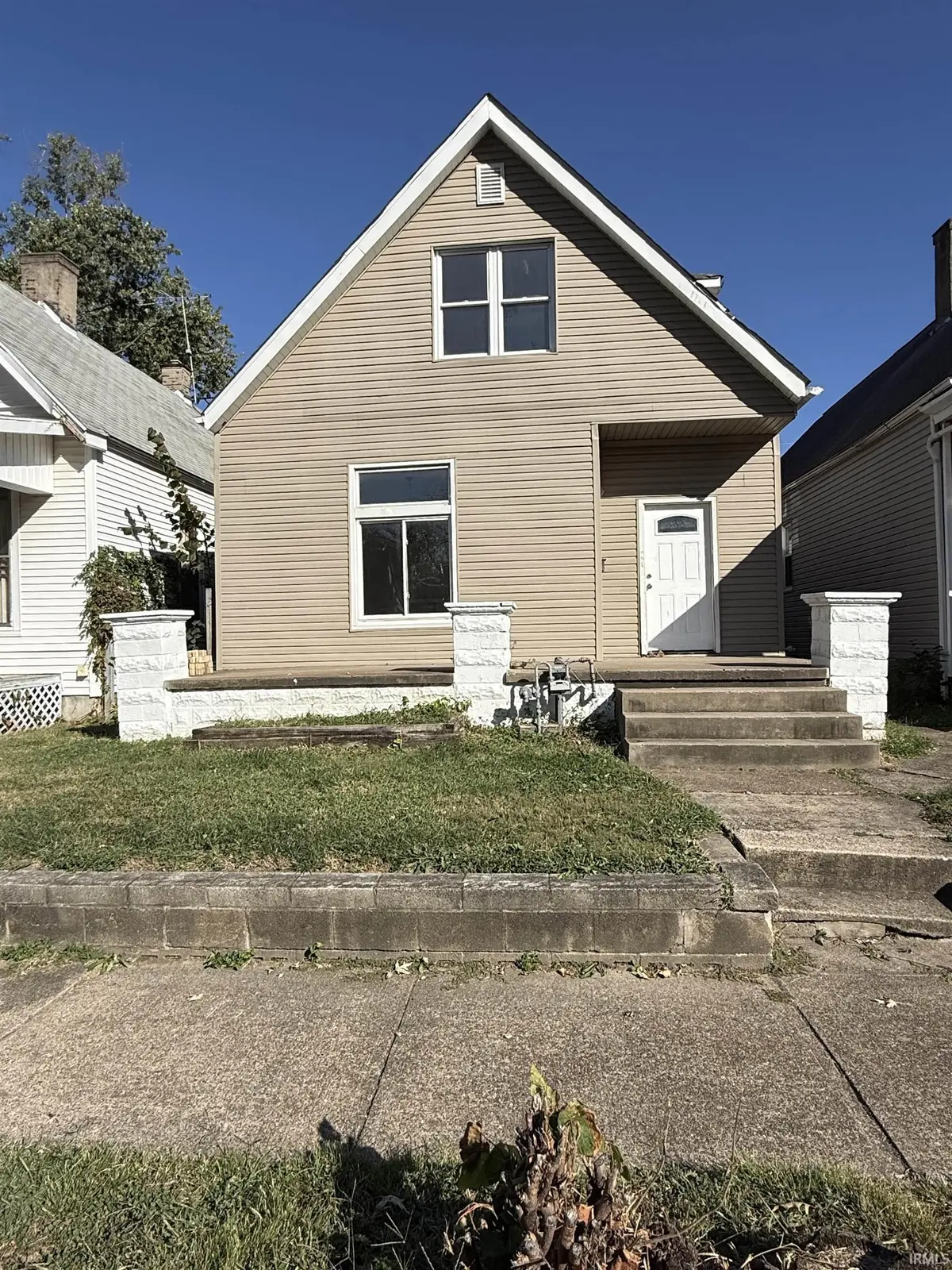 1105 Baker AVE, Evansville, IN 47710-2157