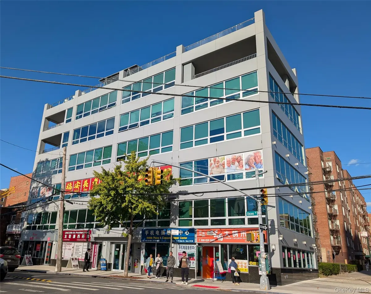 4123 Union ST, Flushing, NY 11355
