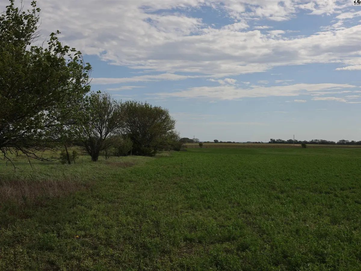 0000 6th, Mcpherson, KS 67460