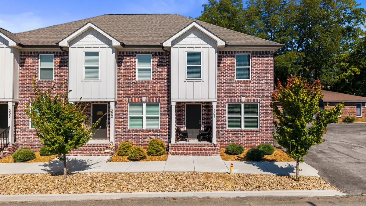 461 2nd St #NW #201, Cleveland, TN 37311