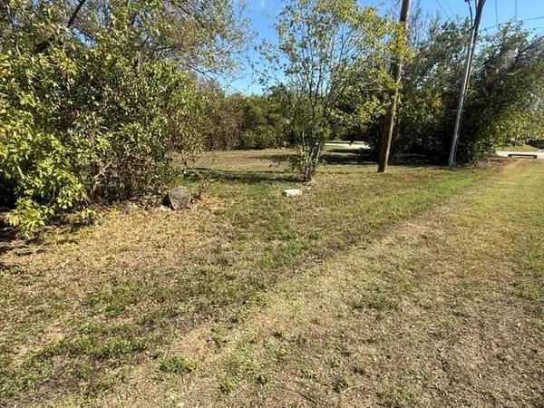 402 E Liberty Ave, Round Rock, TX 78664