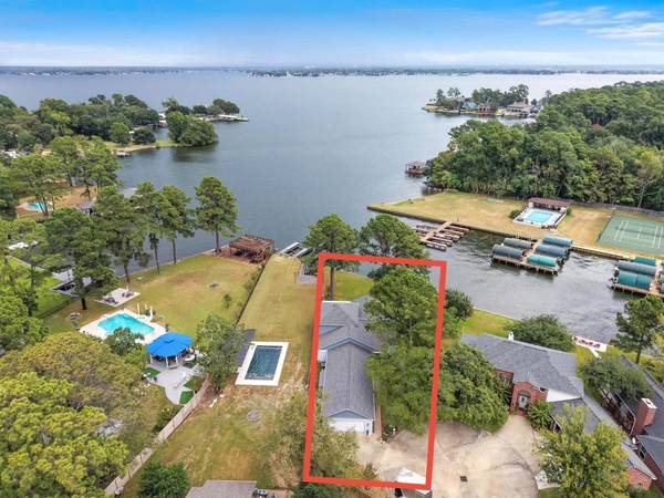 201 Lake Walden CV, Montgomery, TX 77356