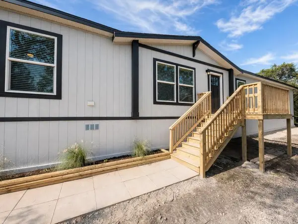 8806 Thunderbird RD, Austin, TX 78736