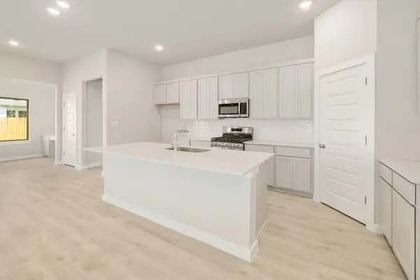 107 Malibu, Hutto, TX 78634