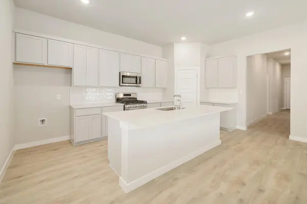 107 Malibu, Hutto, TX 78634