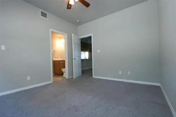 2410 Leon ST #202, Austin, TX 78705