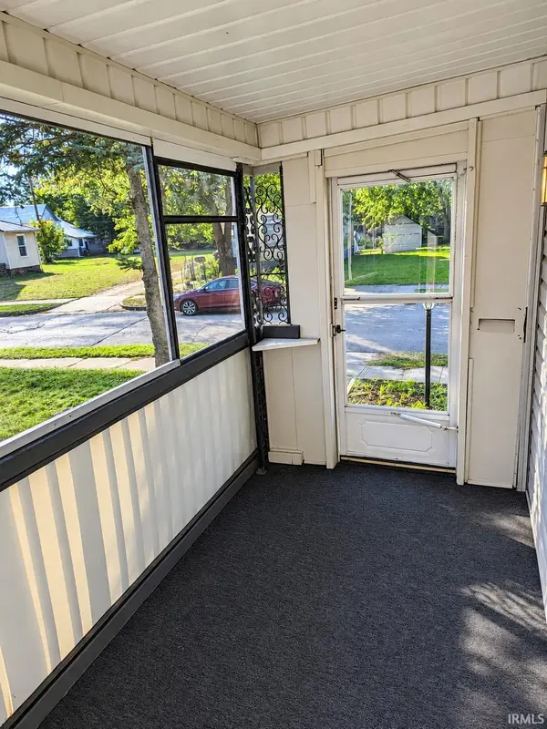 180 N Sixth ST, Elkhart, IN 46516