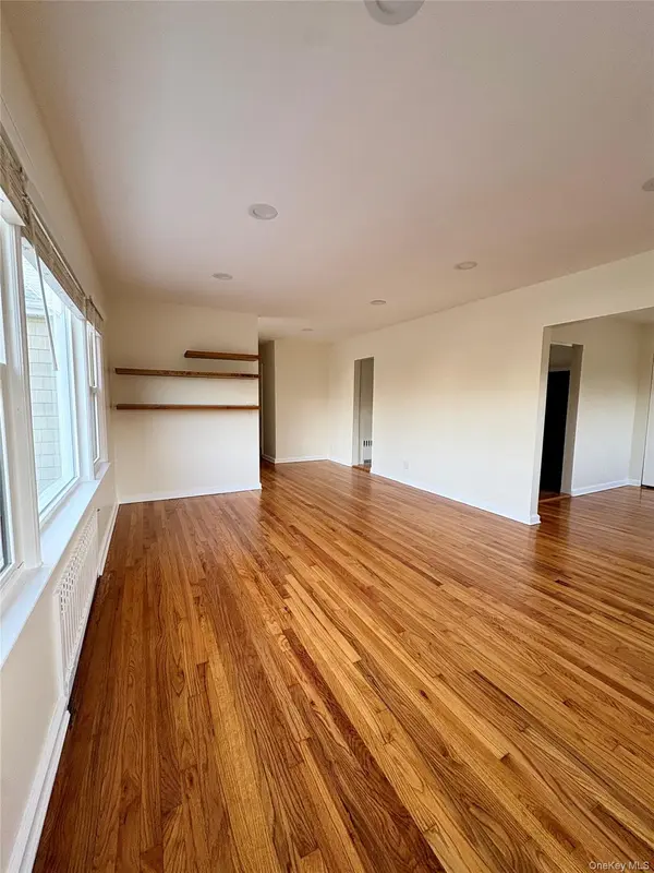165 Franklin BLVD #main, Long Beach, NY 11561