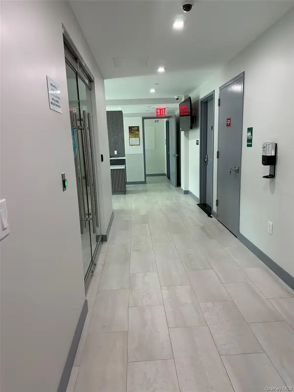 4123 Union ST, Flushing, NY 11355