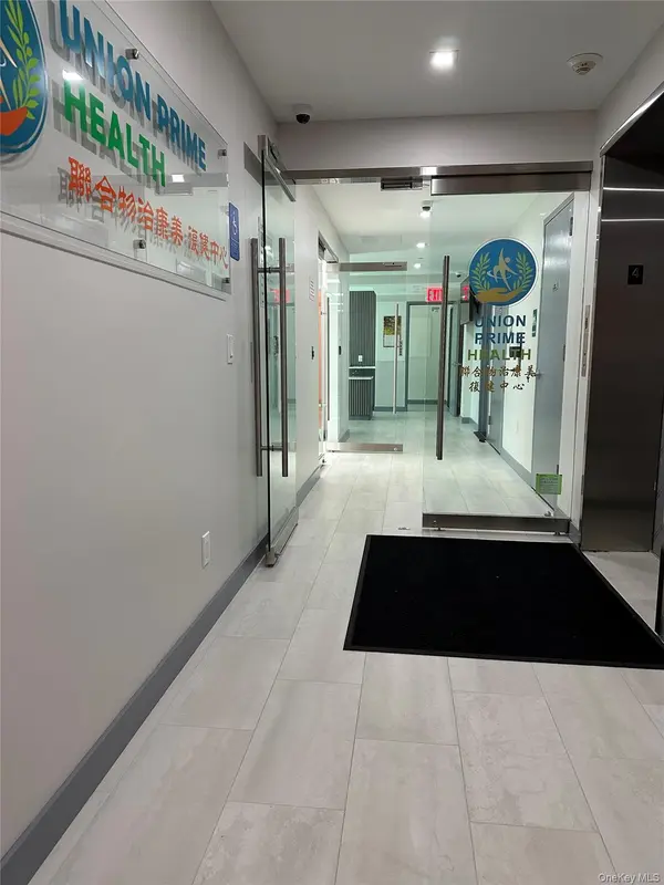 4123 Union ST, Flushing, NY 11355