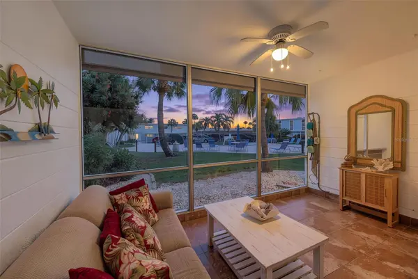6201 2ND ST E #74, St Pete Beach, FL 33706