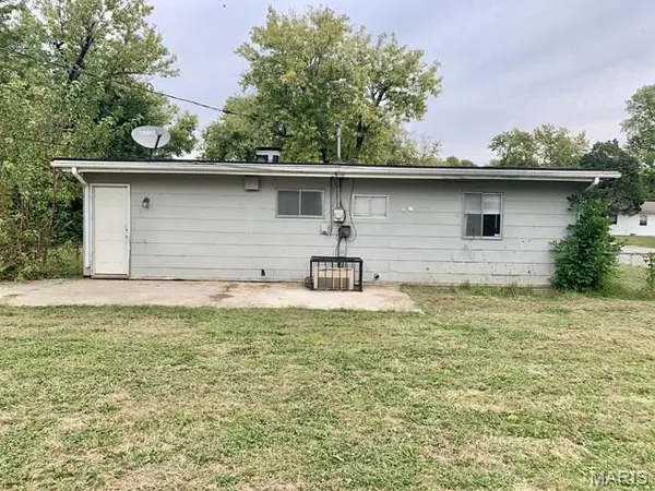 808 E 5th ST, Cahokia, IL 62206