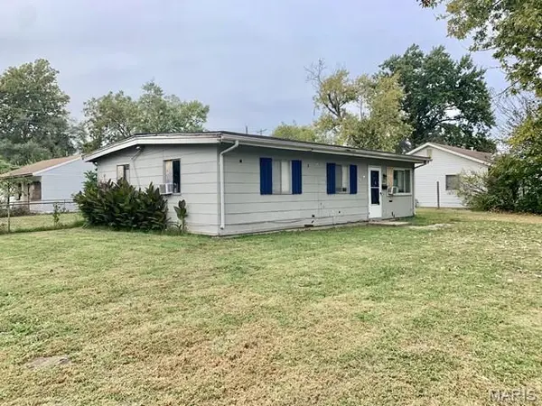 808 E 5th ST, Cahokia, IL 62206