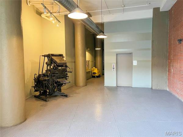 1611 Locust ST #503, St Louis, MO 63103