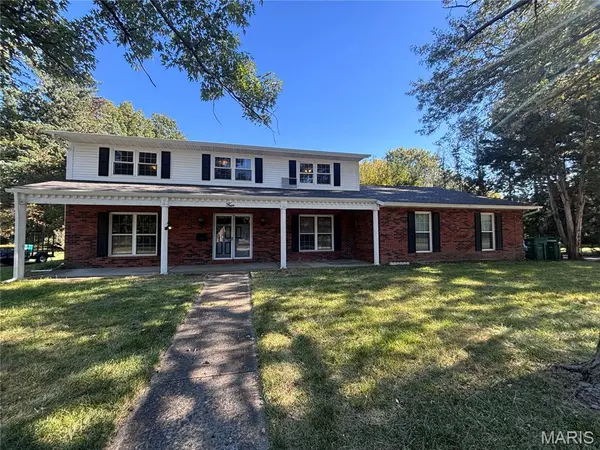 4 Joshua DR, O'fallon, IL 62269