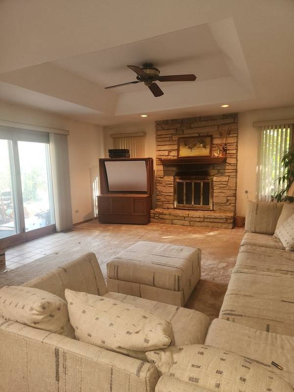 18055 Highland AVE, Tinley Park, IL 60477
