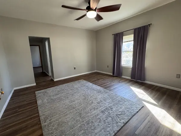 4204 Radio Tower RD, Salem, IL 62881
