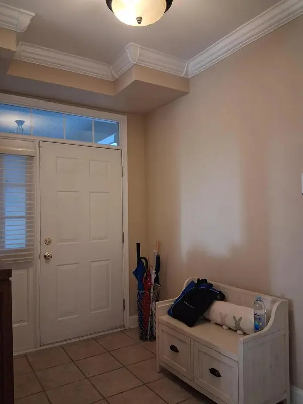 449 Bay Tree CIR, Vernon Hills, IL 60061