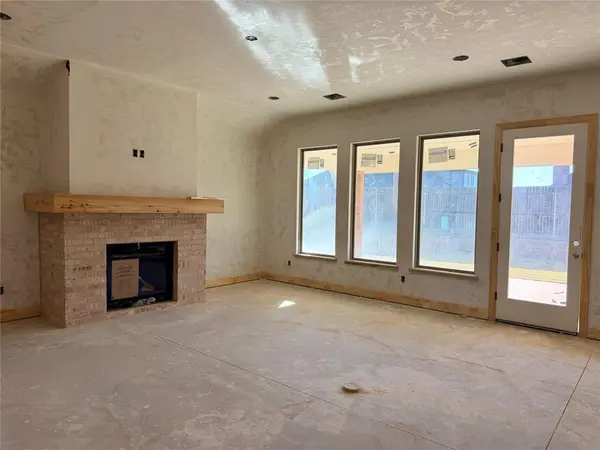 12905 Cobblestone Curve RD, Oklahoma City, OK 73142