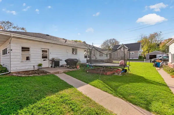 235 S MILL ST, Hortonville, WI 54944