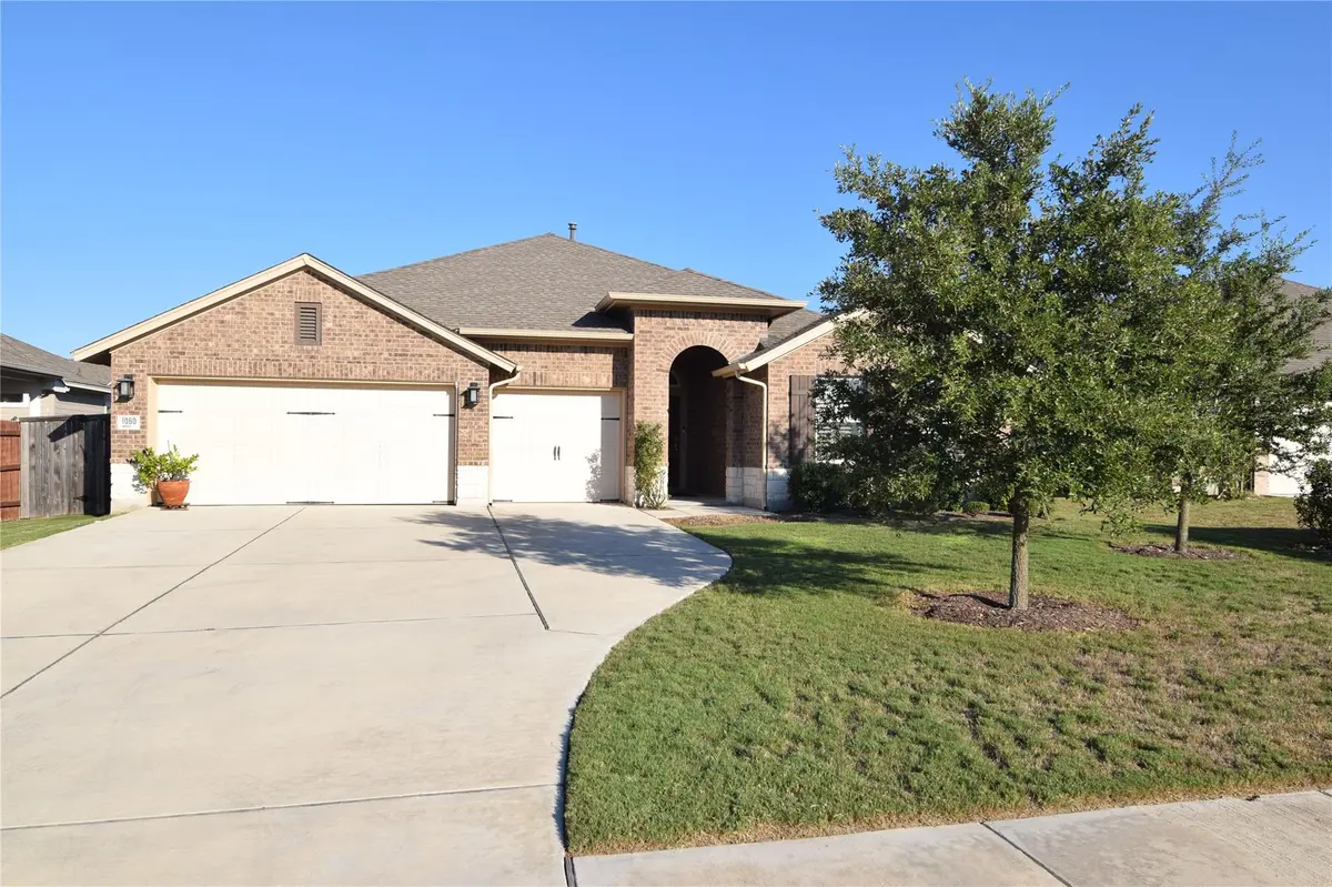 1060 Olympic LN, Kyle, TX 78640