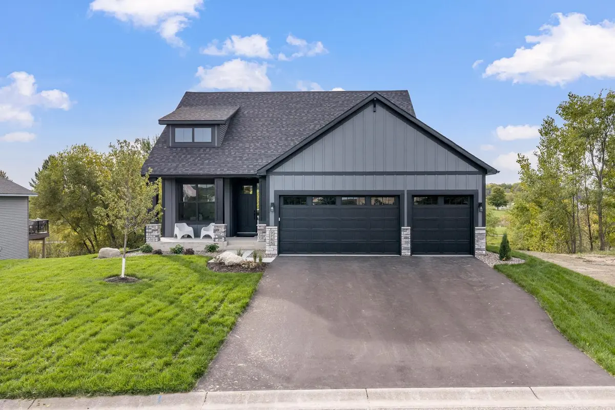 9785 Pinehurst DR, Elko New Market, MN 55020
