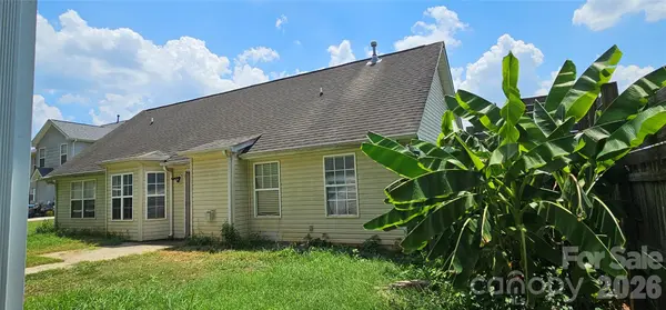2660 Stagbuck DR, Gastonia, NC 28052