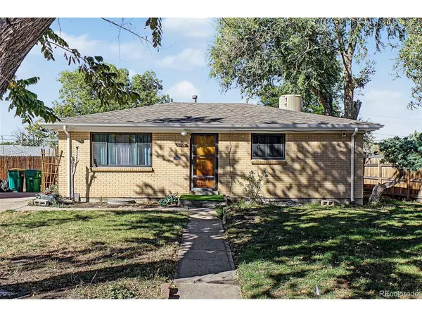 3015 Carson, Aurora, CO 80011