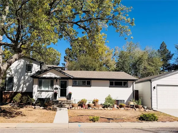 705 W Nassau, Englewood, CO 80110