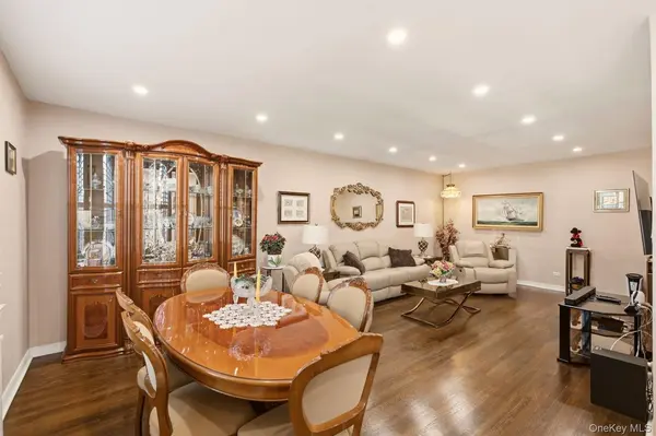 162-41 Powells Cove BLVD #4S, Whitestone, NY 11357